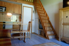 Appartement pied des pistes, 5 personnes, 1 coin montagne, 1 mezzanine - PL2B